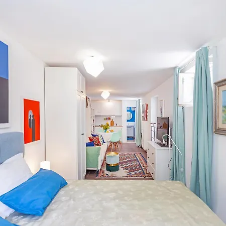 Apartmán Art Gateway *