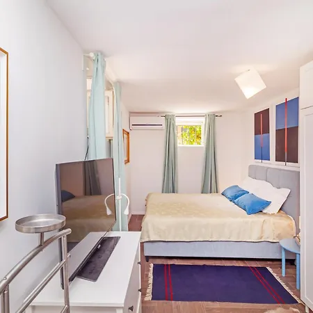 アパート Art Gateway ドゥブロブニク